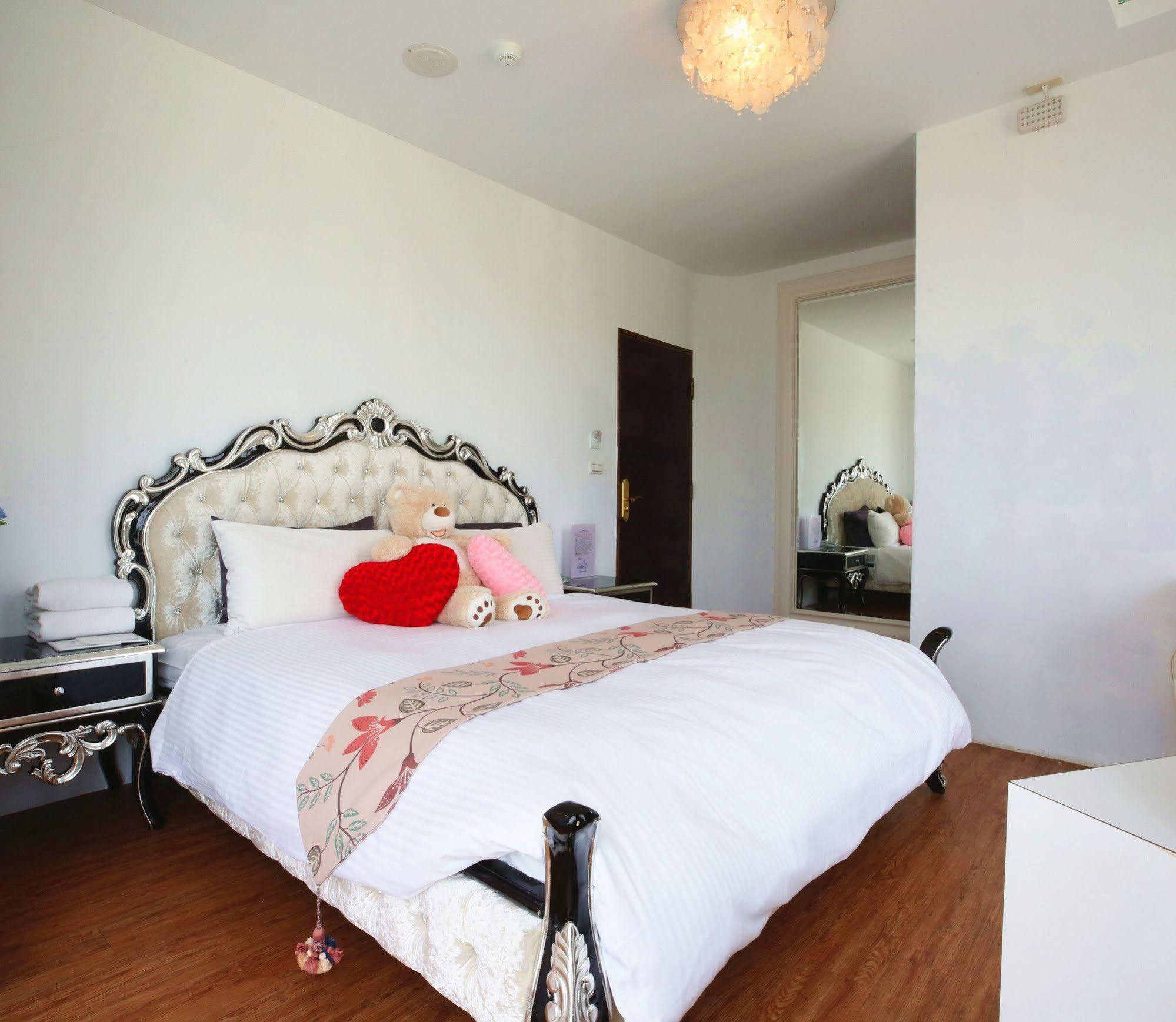 Dufa Luxury Manor Bed & Breakfast Hengchun South Gate Exterior photo